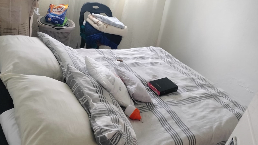 2 Bedroom Property for Sale in Selosesha Free State